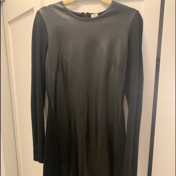 Aritzia Wilfred Bodycon Black Dress - Picture 4 of 6